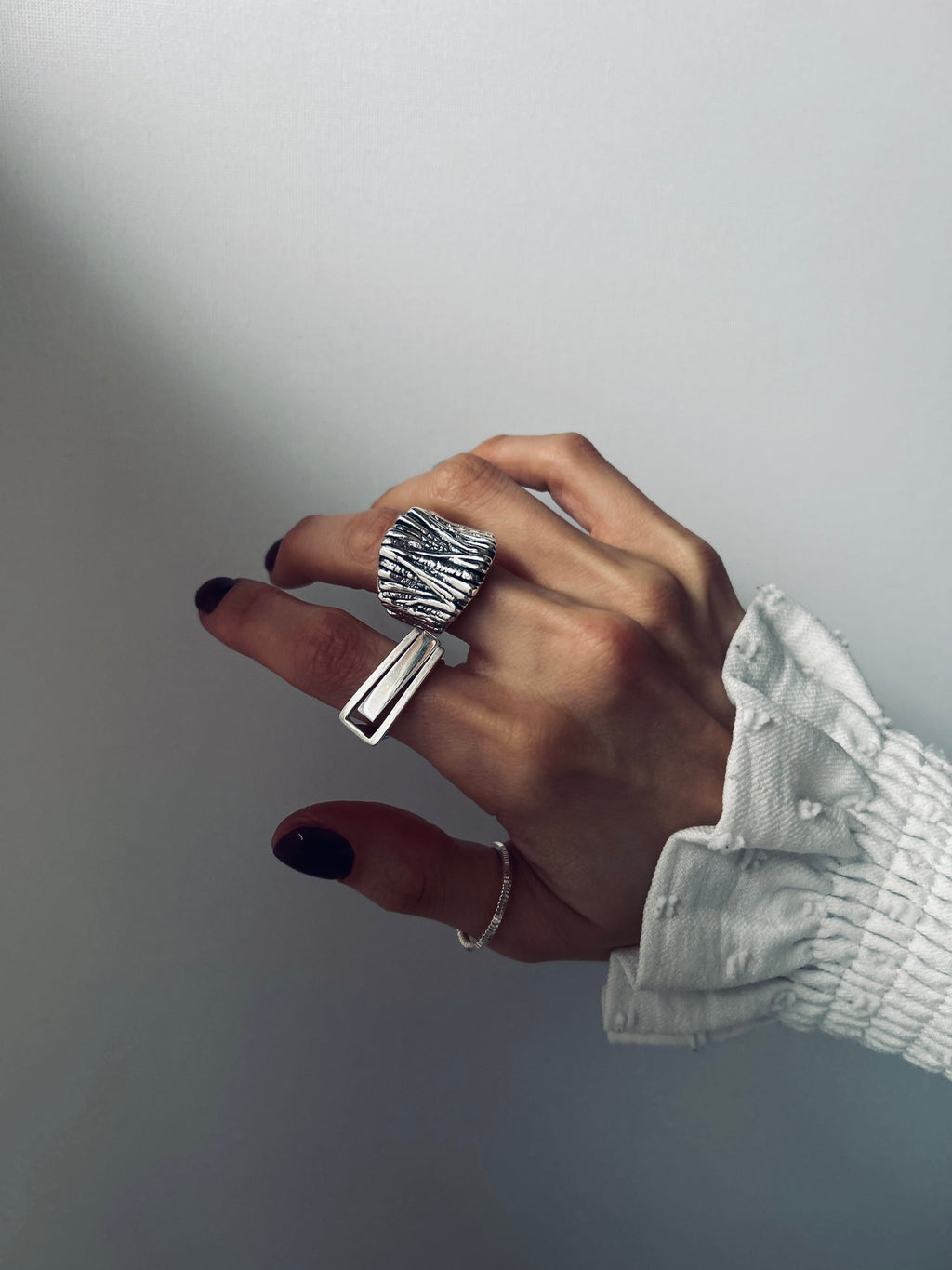 ANILLO CATEGORÍA PLATA 925 AJUSTABLE