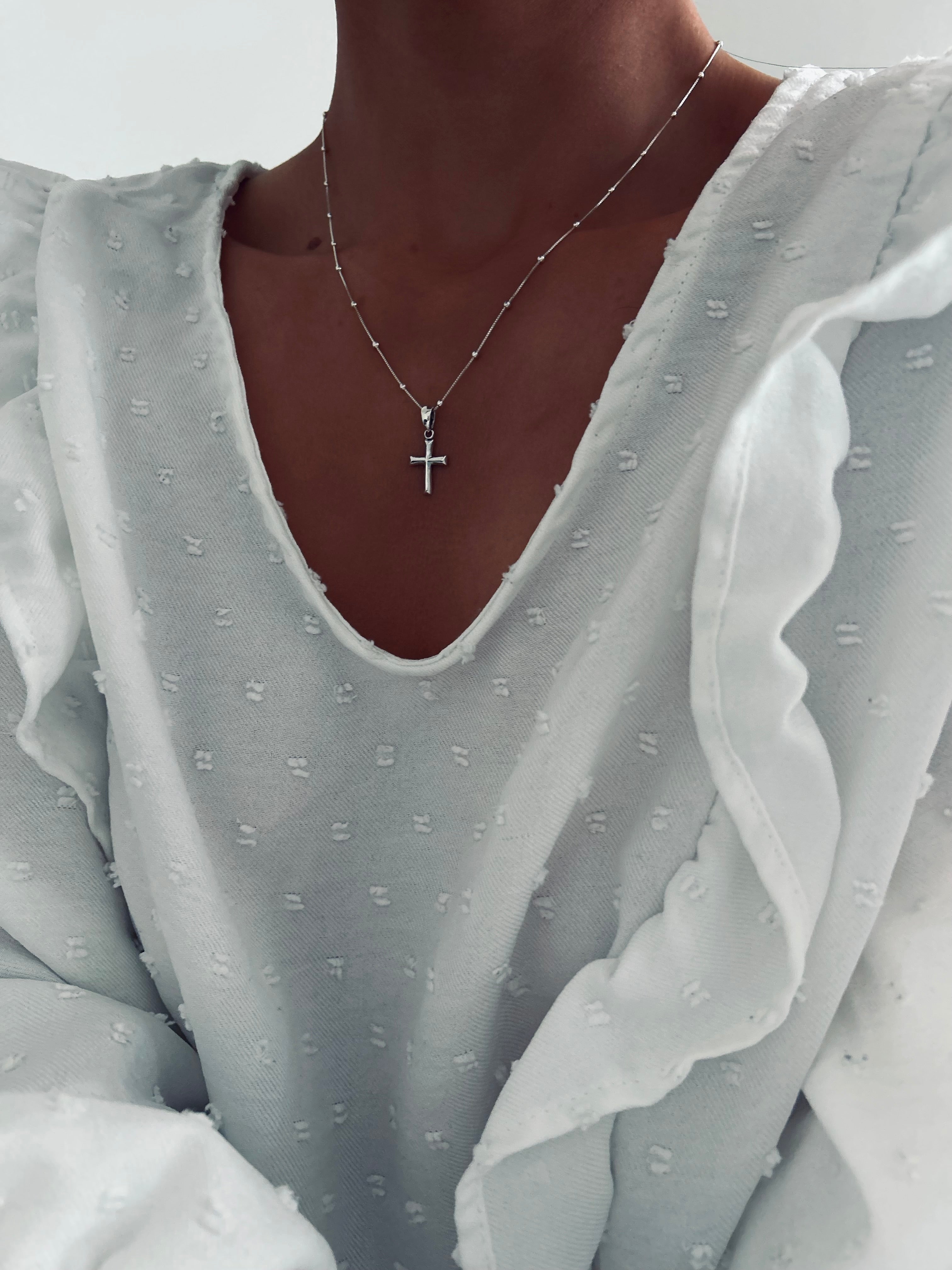 COLLAR CRUZ MINI PLATA 925