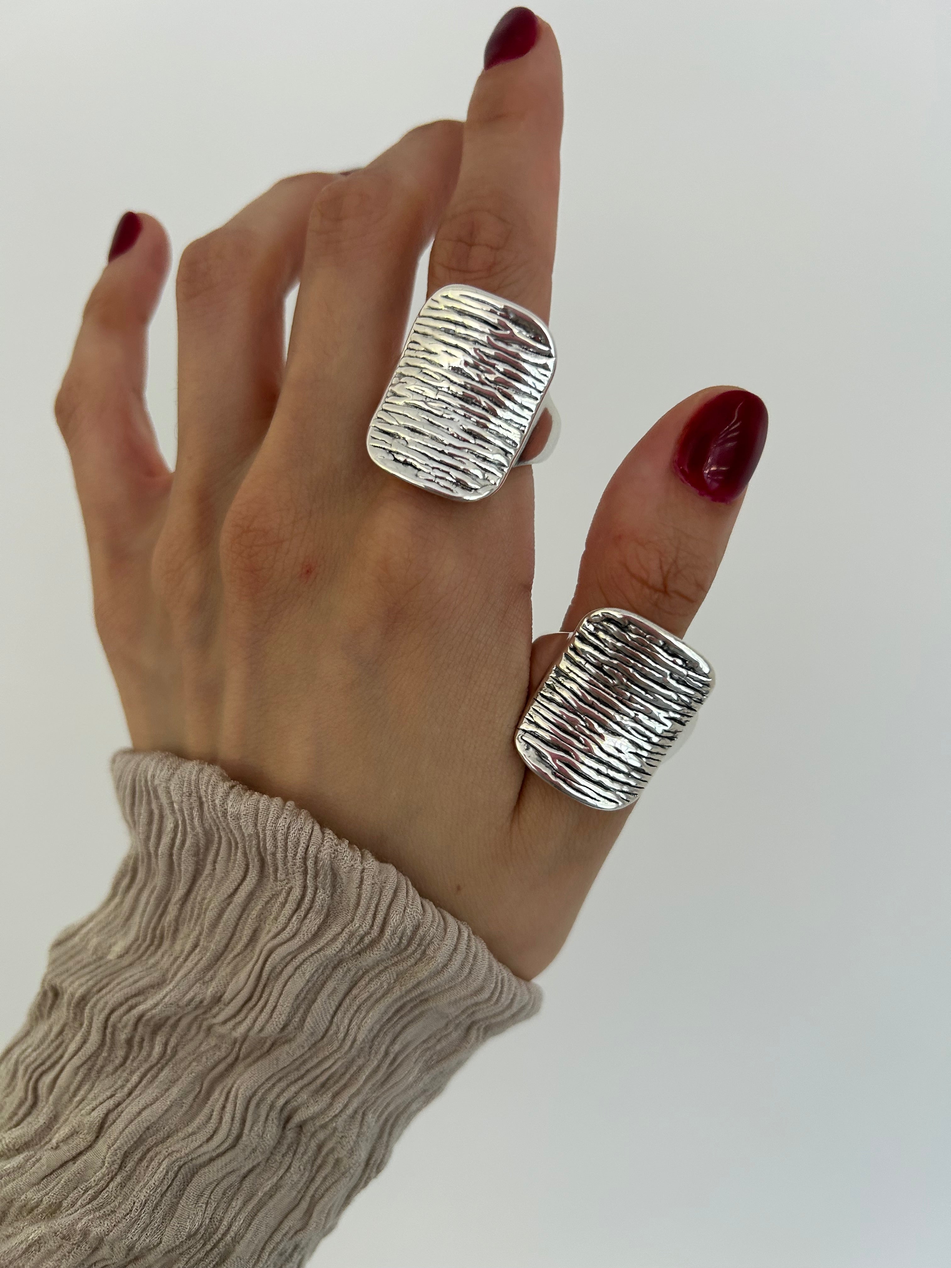 ANILLO MARÍA DE LA CUADRA PLATA 925