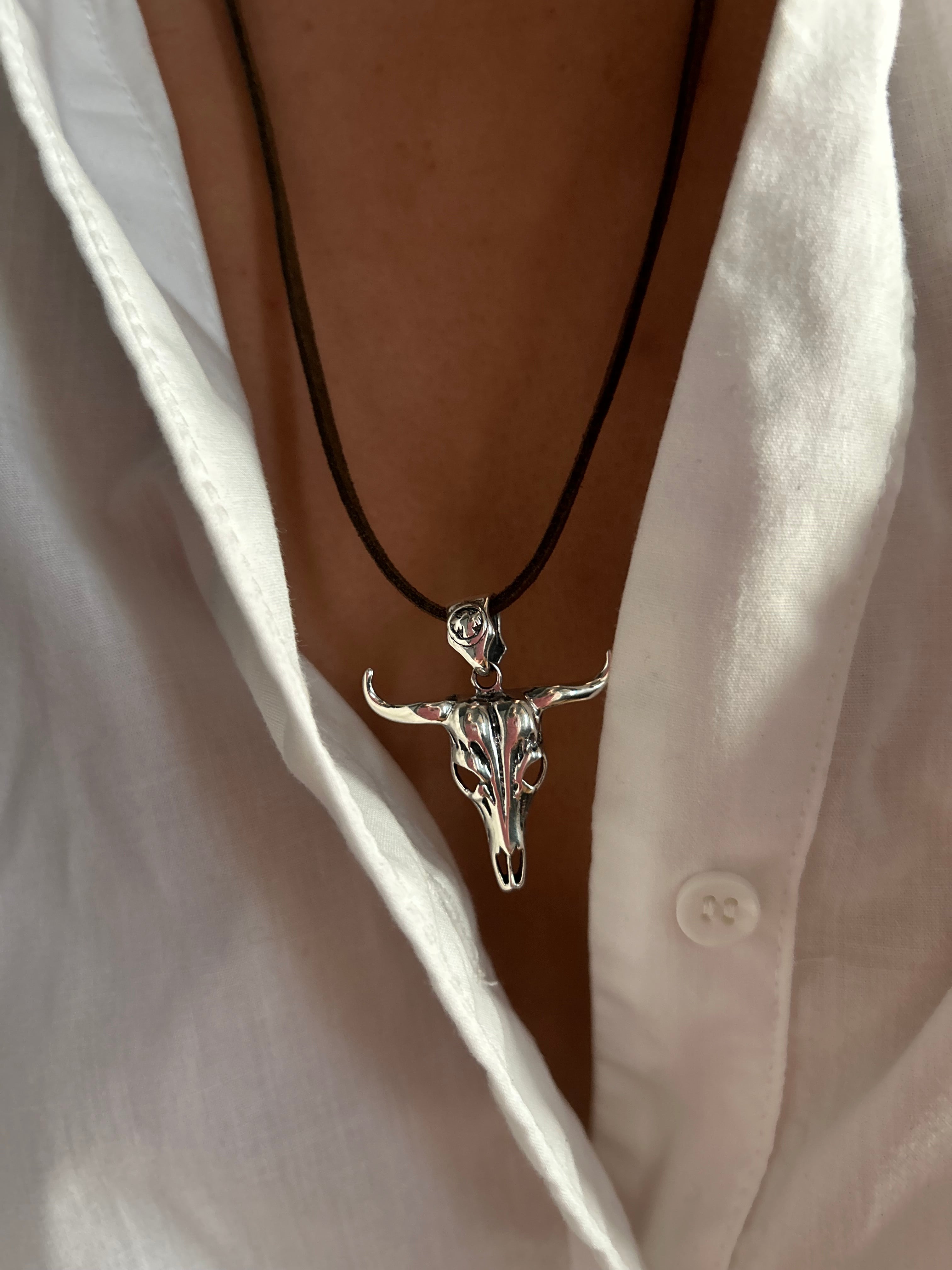 COLLAR BUEY GEFE PLATA 925
