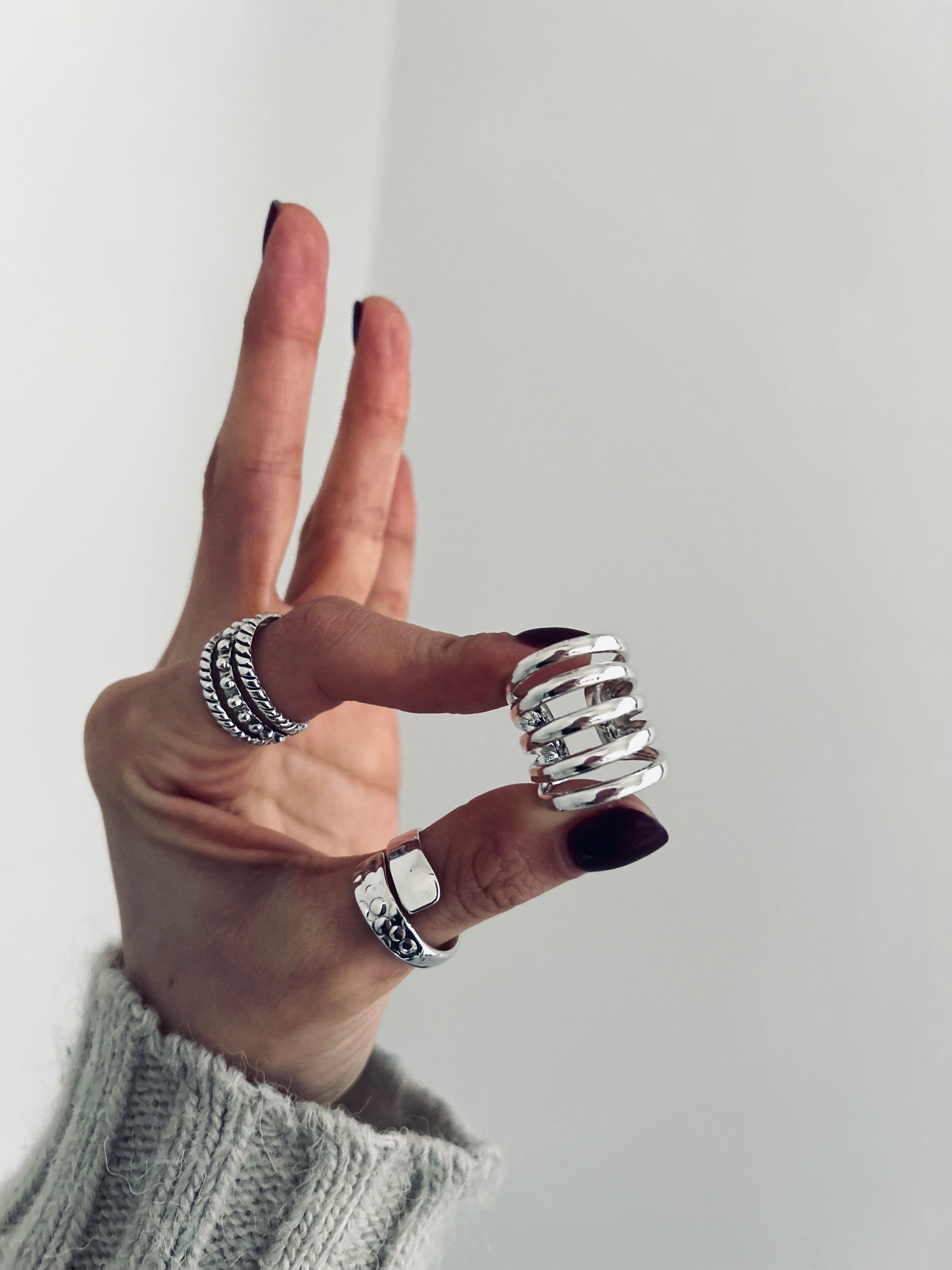 ANILLO KOBA AJUSTABLE PLATA 925