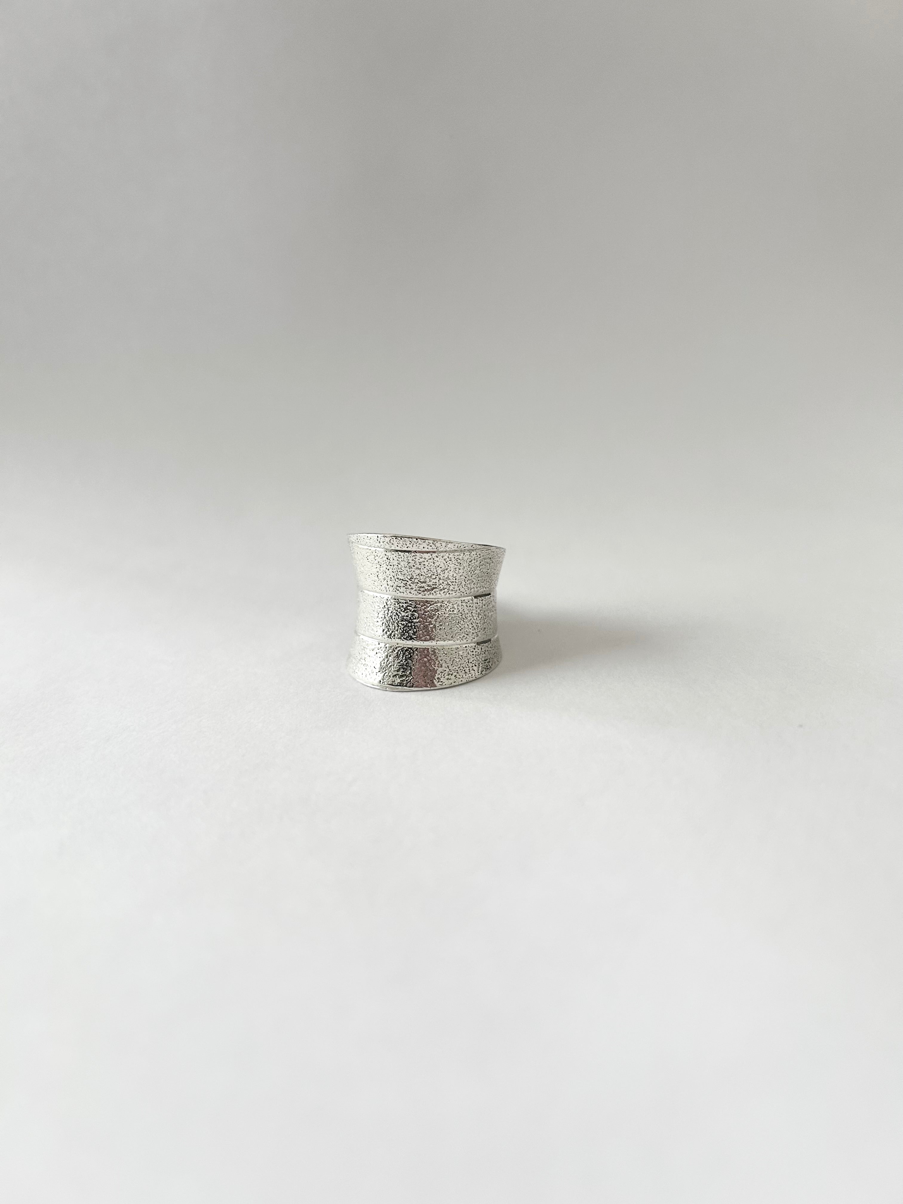 ANILLO MAJESTAD PLATA 925 AJUSTABLE