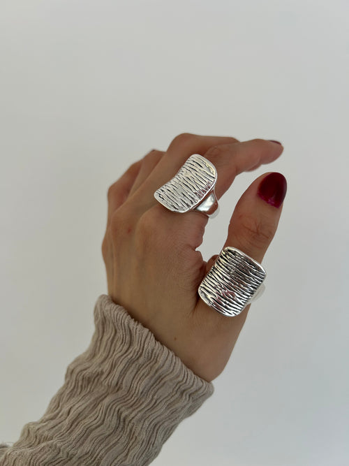 ANILLO MARÍA DE LA CUADRA PLATA 925