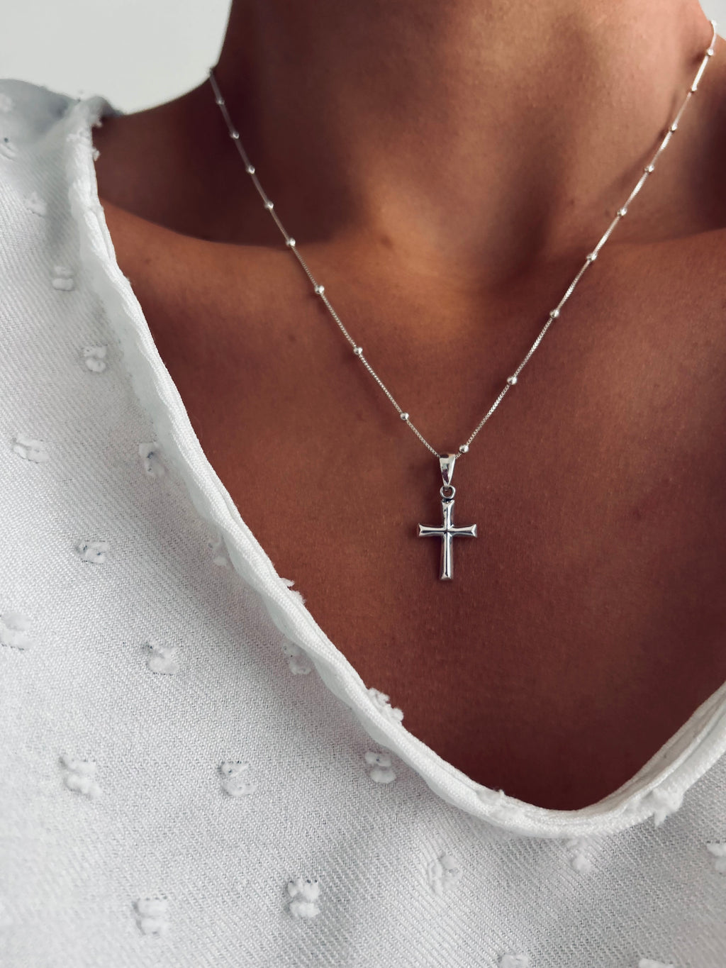 COLLAR CRUZ MINI PLATA 925