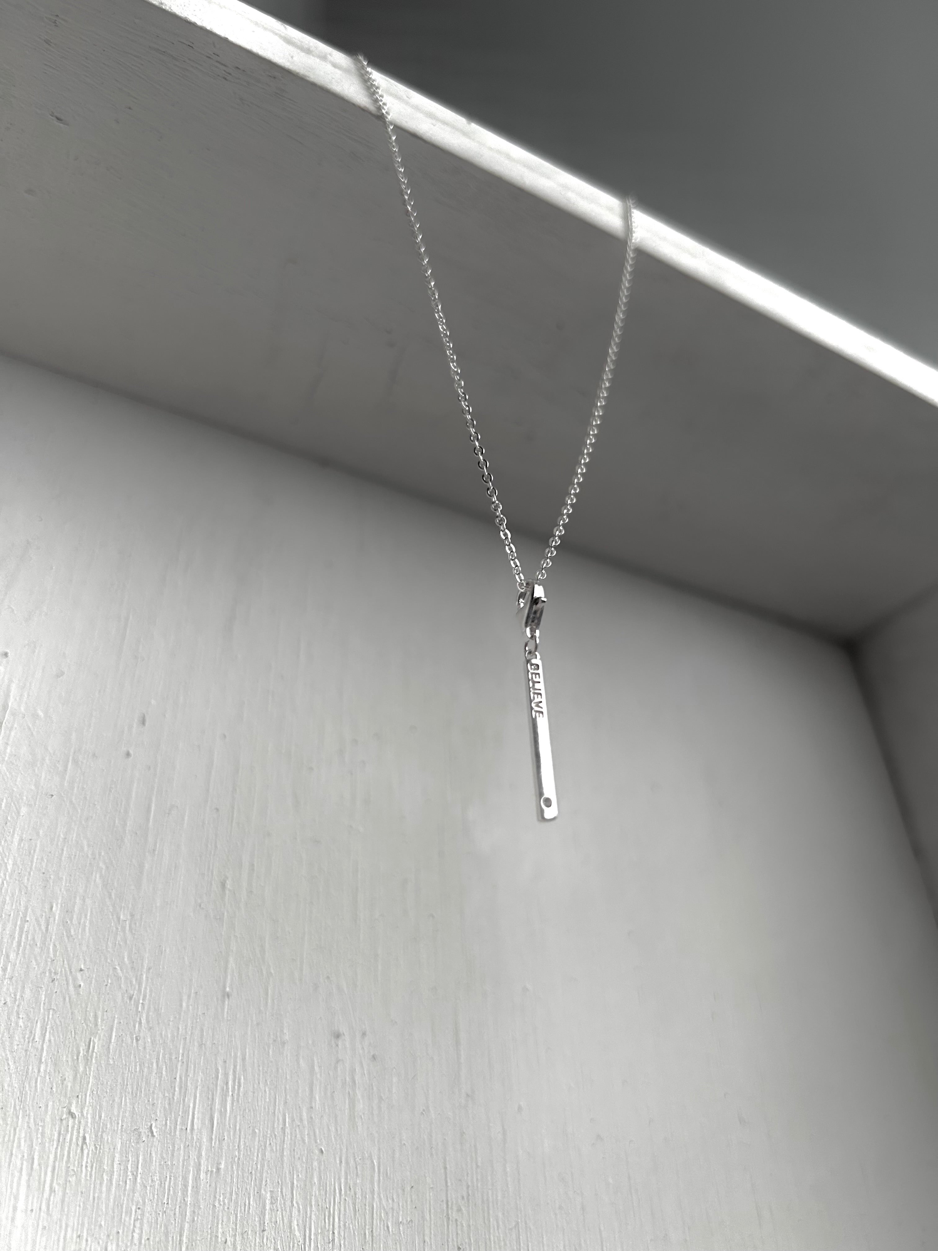 COLLAR LINGOTE BELIEVE PLATA 925