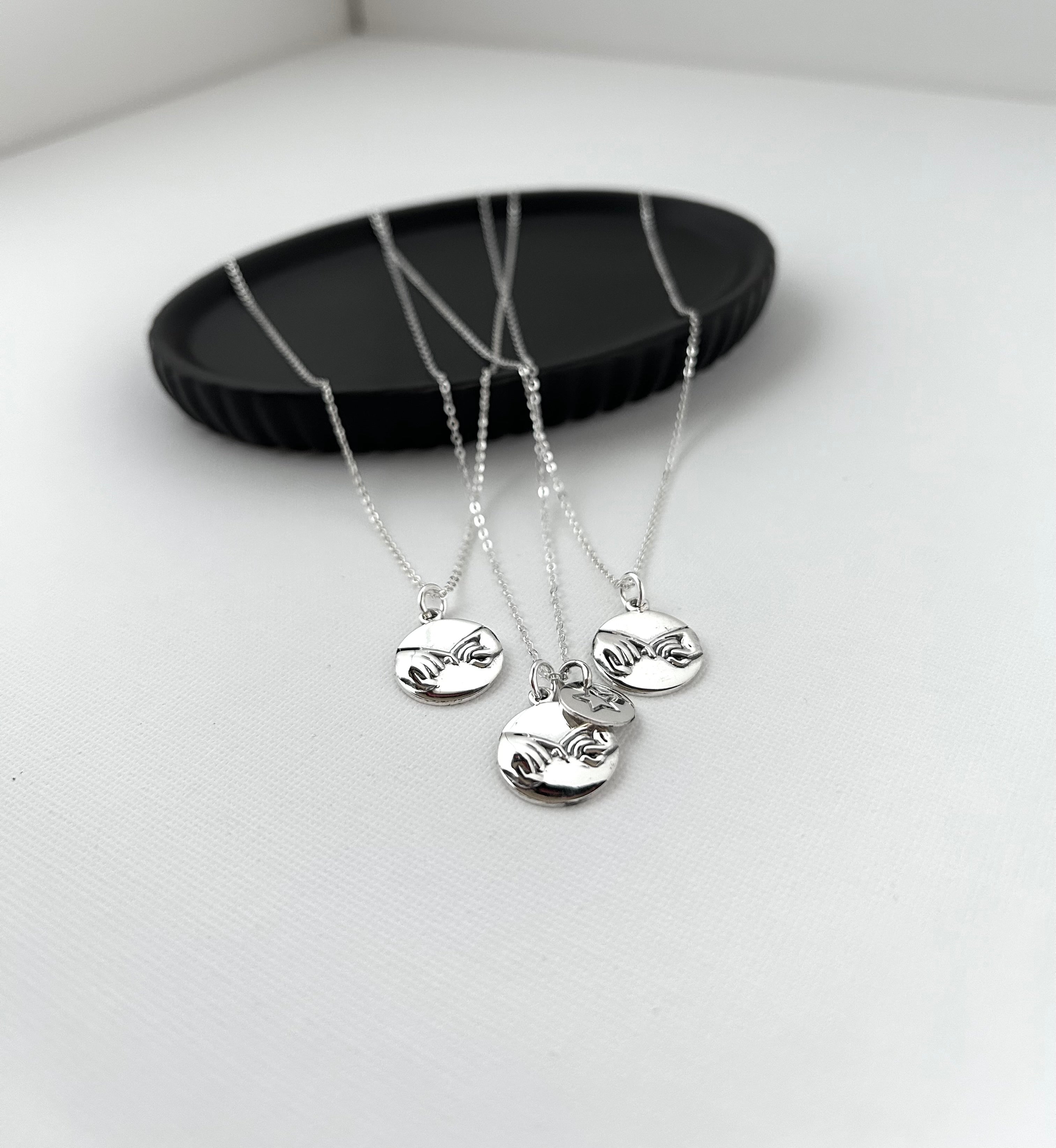 COLLAR VÍNCULO ETERNO LUZ DE MAMÁ PLATA 925 (con estrella)