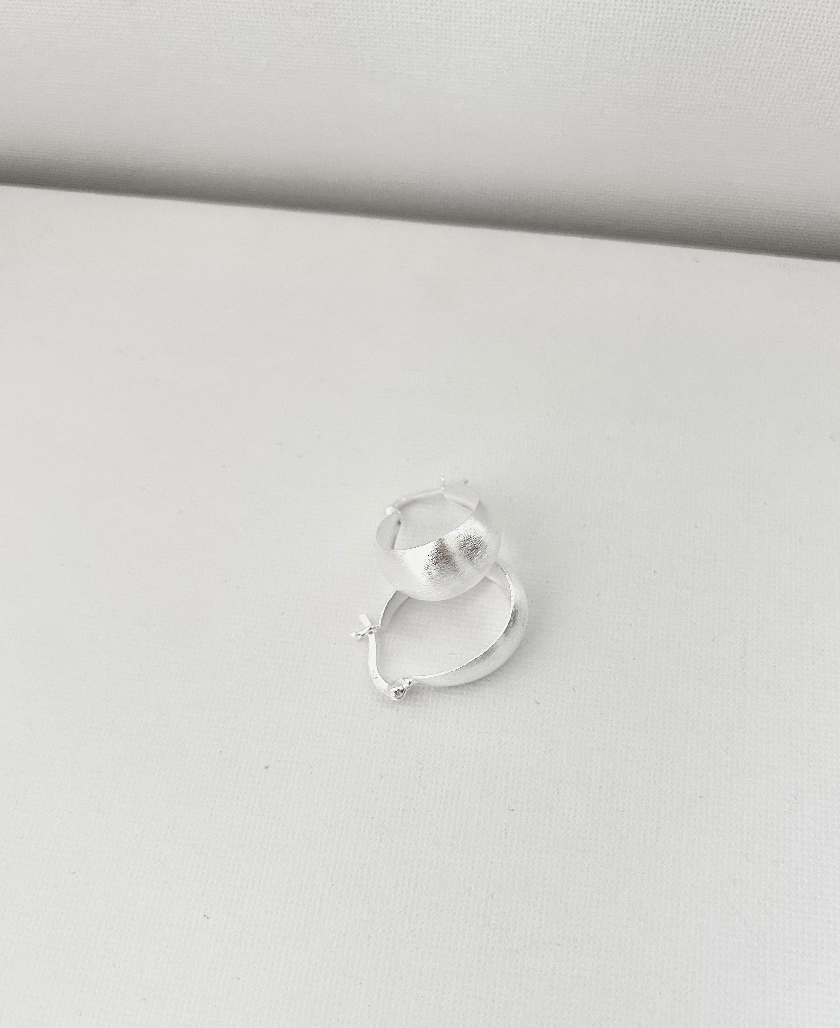ARGOLLAS OVAL PLATA 925