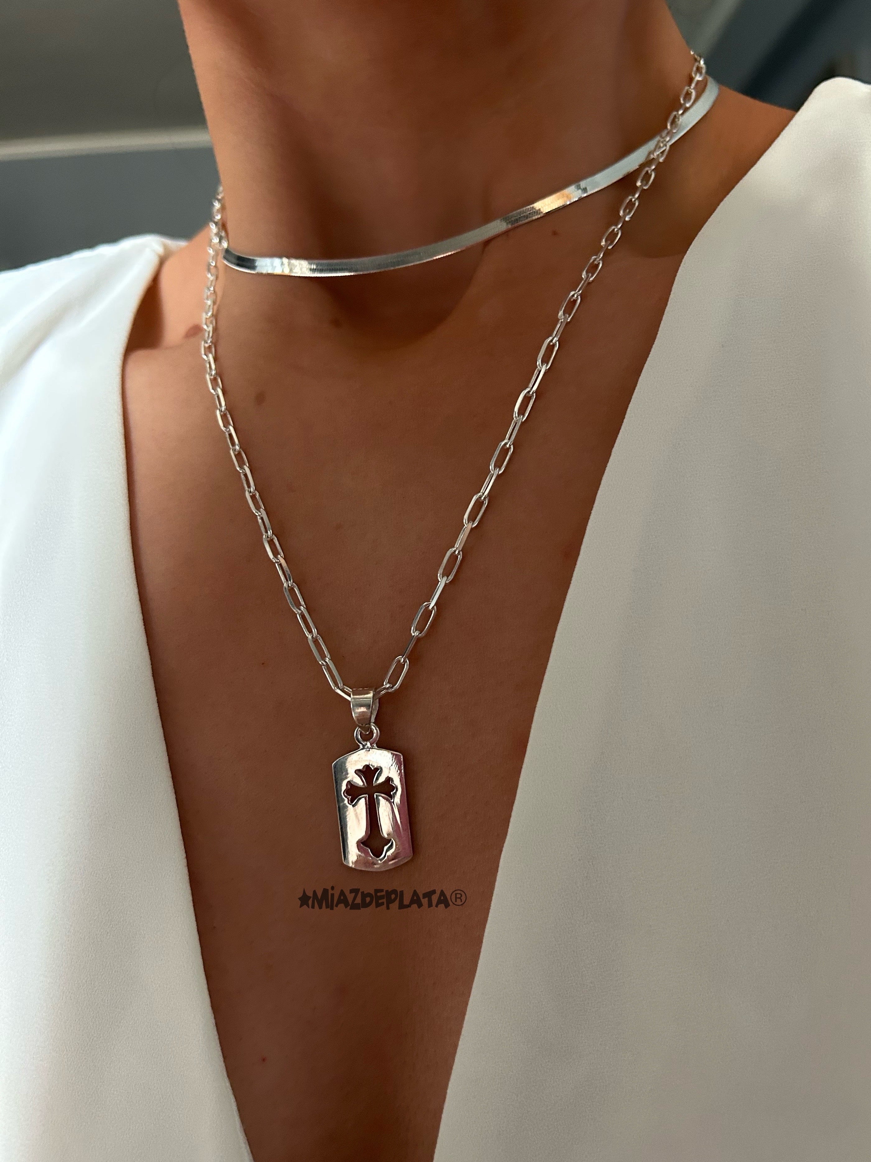 COLLAR PLACA CRUZ BARROCA PLATA 925