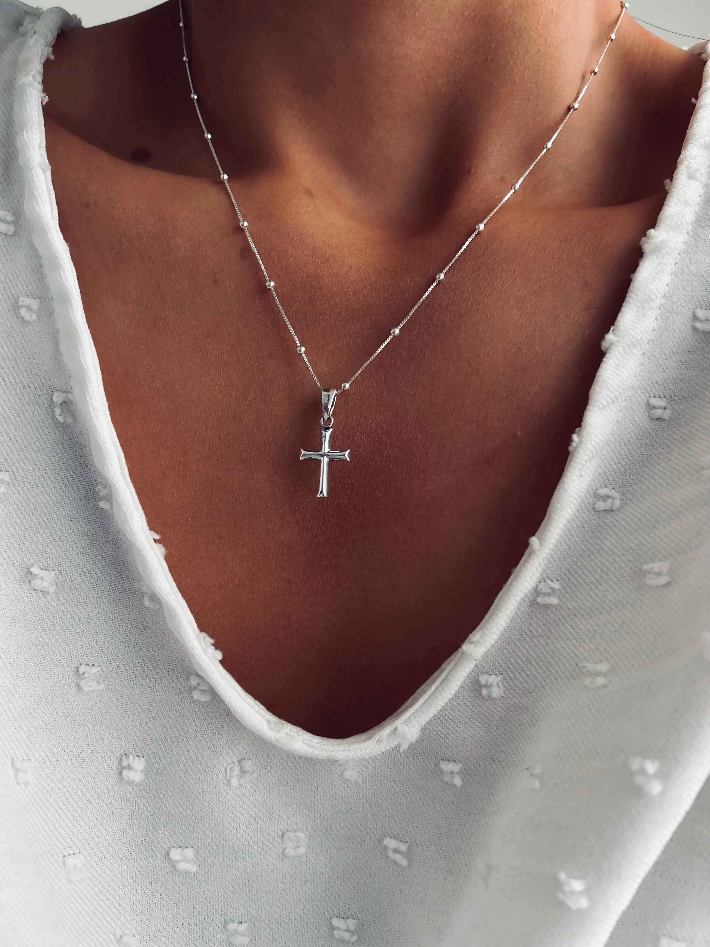 COLLAR CRUZ MINI PLATA 925
