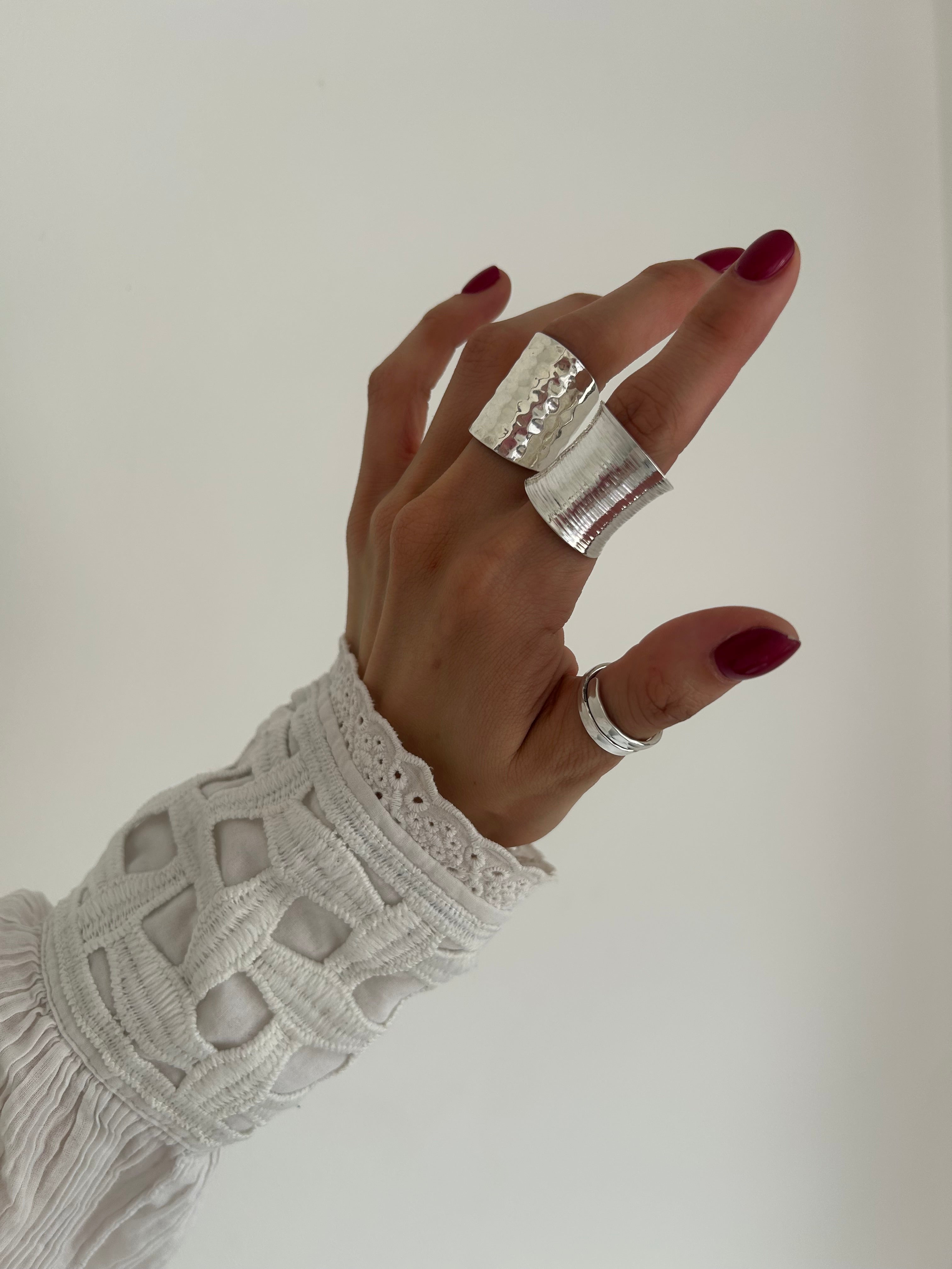 ANILLO MEG AJUSTABLE PLATA 925