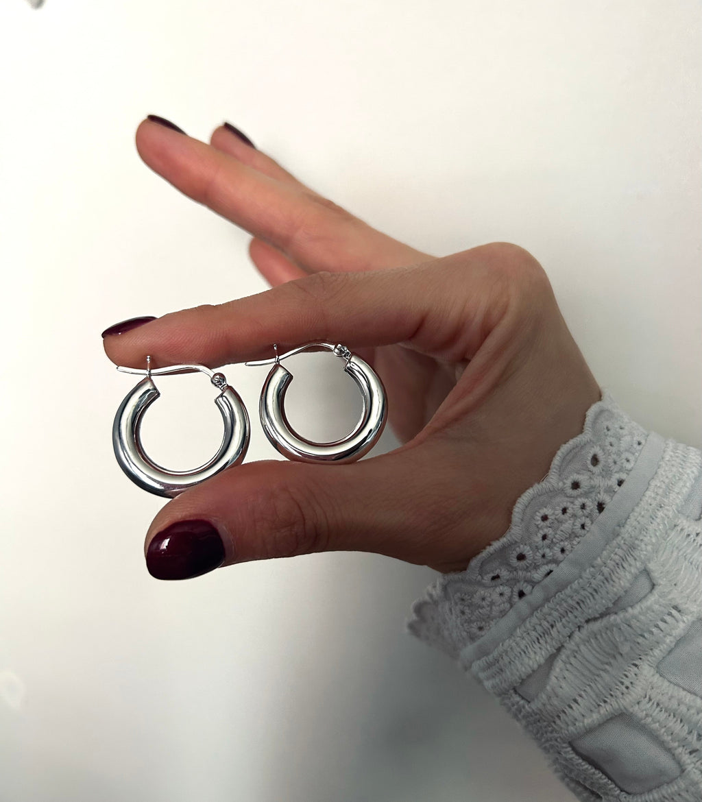 ARGOLLAS MARÍA TRINIDAD PLATA 925 25 mm