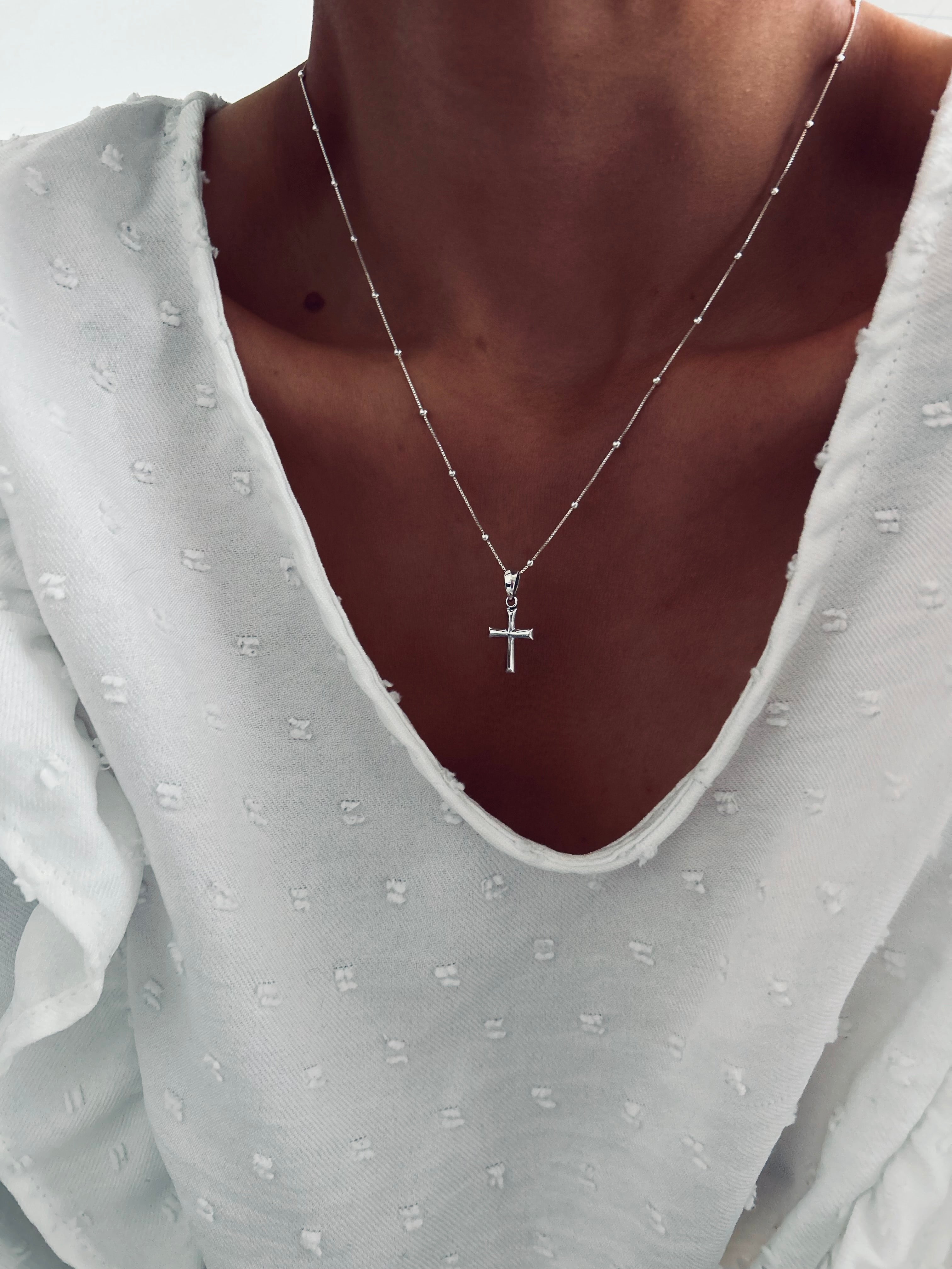 COLLAR CRUZ MINI PLATA 925