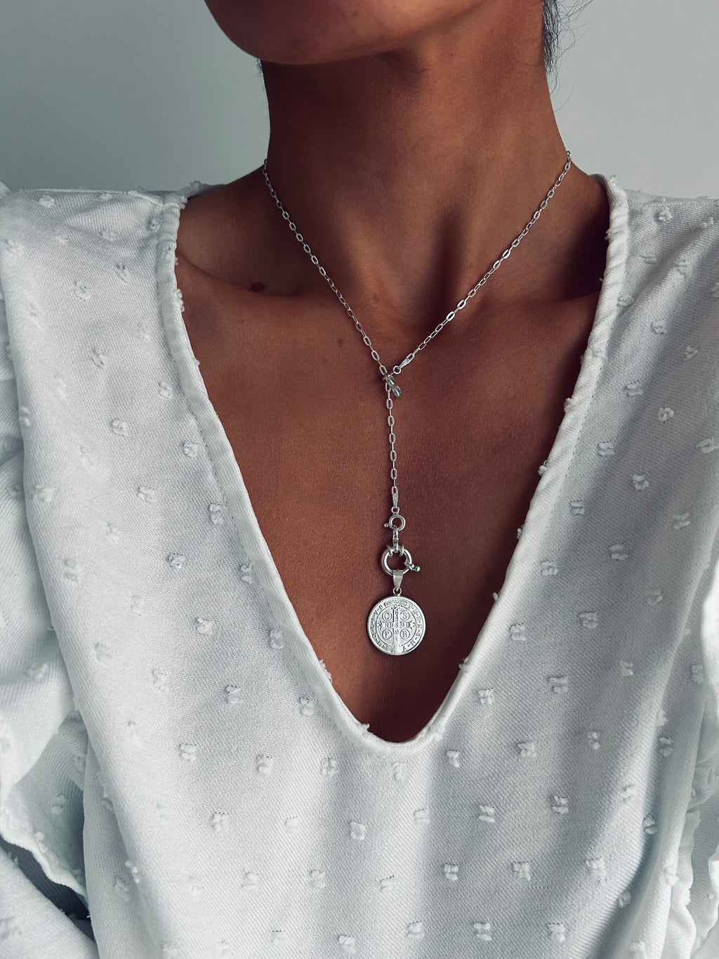 COLLAR SAN BENITO LA BENDITA PLATA 925